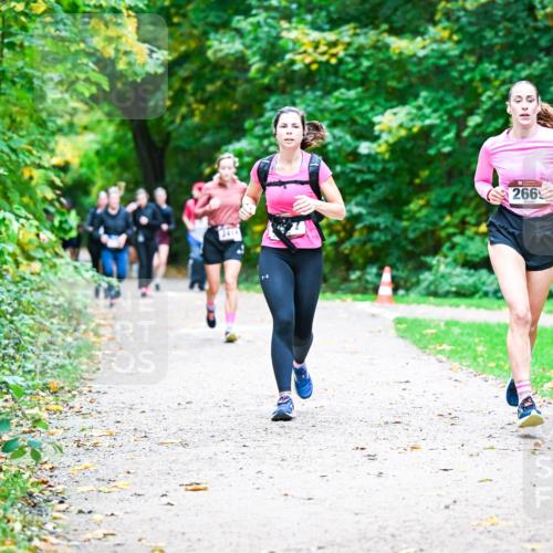 12.10.2025 - Bramfelder Halbmarathon 2025 Dr. Thomas Lammeyer http://msf.ph/oto/9357567 12.10.2025 11:01:25 Laufen 2414, 2669 meine-sportfotos.de
