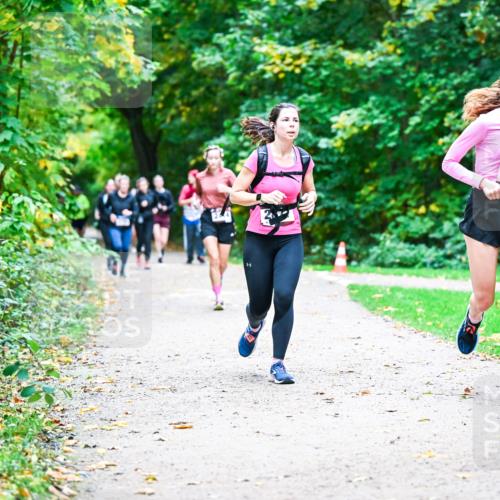 12.10.2025 - Bramfelder Halbmarathon 2025 Dr. Thomas Lammeyer http://msf.ph/oto/9357570 12.10.2025 11:01:25 Laufen 2669 meine-sportfotos.de