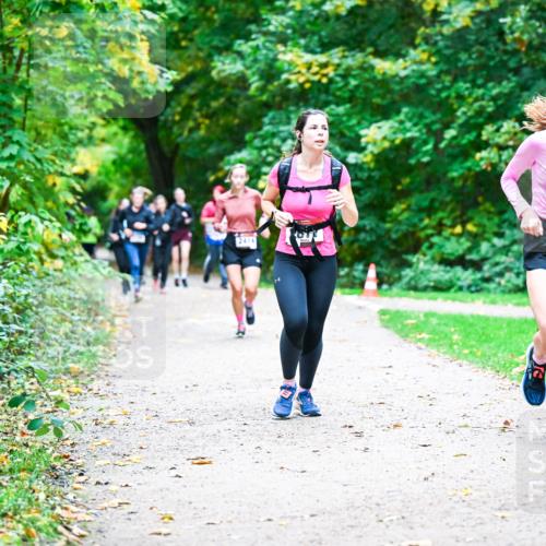 12.10.2025 - Bramfelder Halbmarathon 2025 Dr. Thomas Lammeyer http://msf.ph/oto/9357571 12.10.2025 11:01:25 Laufen 2414, 2669 meine-sportfotos.de