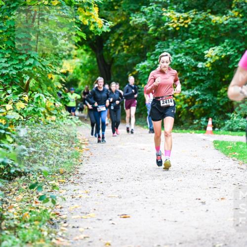 12.10.2025 - Bramfelder Halbmarathon 2025 Dr. Thomas Lammeyer http://msf.ph/oto/9357579 12.10.2025 11:01:27 Laufen 2414 meine-sportfotos.de