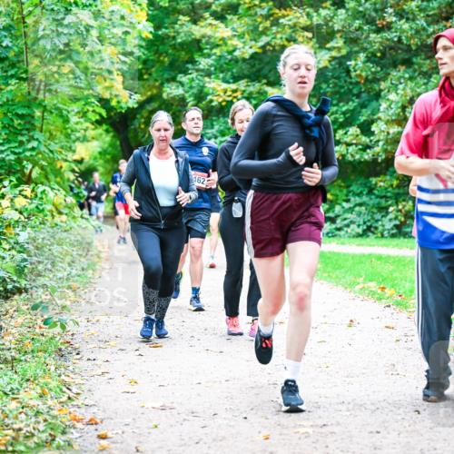 12.10.2025 - Bramfelder Halbmarathon 2025 Dr. Thomas Lammeyer http://msf.ph/oto/9357635 12.10.2025 11:01:37 Laufen  meine-sportfotos.de