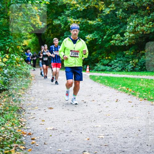 12.10.2025 - Bramfelder Halbmarathon 2025 Dr. Thomas Lammeyer http://msf.ph/oto/9357664 12.10.2025 11:01:41 Laufen 270, 2389 meine-sportfotos.de