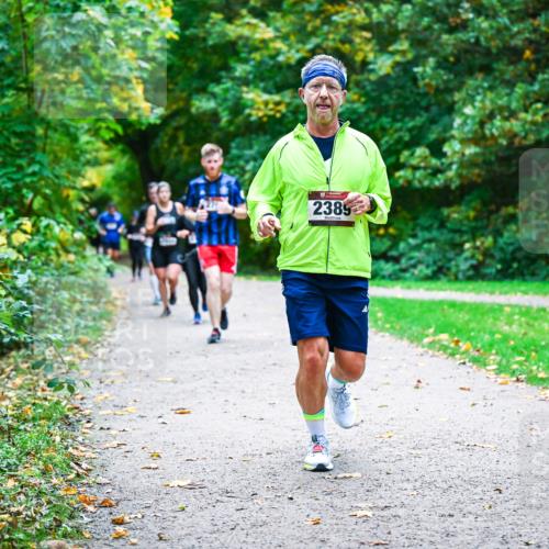 12.10.2025 - Bramfelder Halbmarathon 2025 Dr. Thomas Lammeyer http://msf.ph/oto/9357671 12.10.2025 11:01:43 Laufen 2385 meine-sportfotos.de
