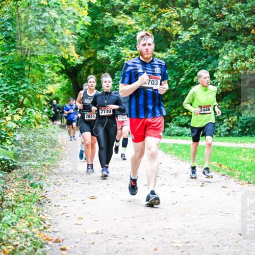 12.10.2025 - Bramfelder Halbmarathon 2025 Dr. Thomas Lammeyer http://msf.ph/oto/9357687 12.10.2025 11:01:45 Laufen 2944, 2740, 2564, 703, 2446 meine-sportfotos.de