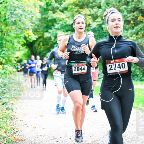 12.10.2025 - Bramfelder Halbmarathon 2025 Dr. Thomas Lammeyer http://msf.ph/oto/9357706 12.10.2025 11:01:48 Laufen 503, 2944, 64, 2740 meine-sportfotos.de