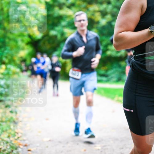 12.10.2025 - Bramfelder Halbmarathon 2025 Dr. Thomas Lammeyer http://msf.ph/oto/9357712 12.10.2025 11:01:49 Laufen 34, 294 meine-sportfotos.de