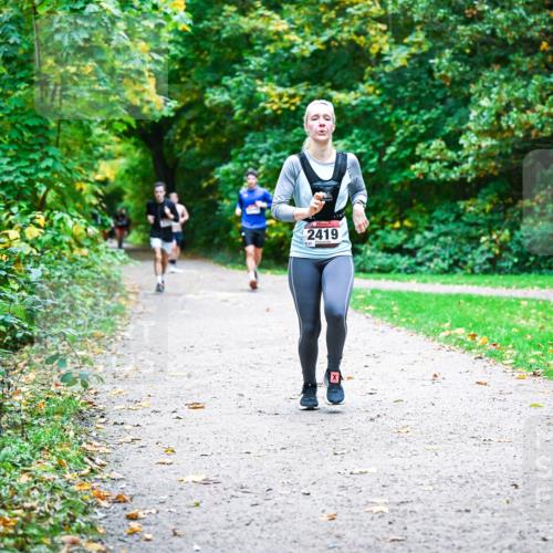 12.10.2025 - Bramfelder Halbmarathon 2025 Dr. Thomas Lammeyer http://msf.ph/oto/9357814 12.10.2025 11:02:14 Laufen 2419, 87 meine-sportfotos.de