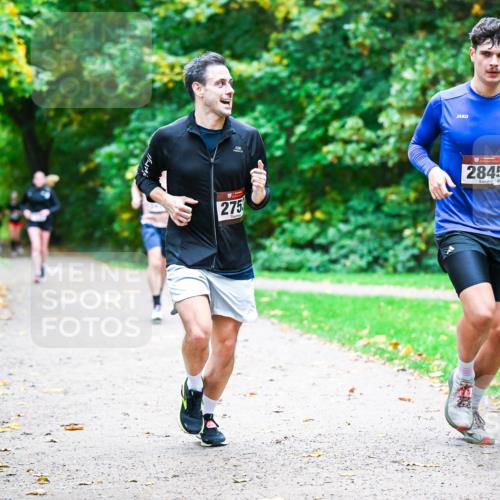 12.10.2025 - Bramfelder Halbmarathon 2025 Dr. Thomas Lammeyer http://msf.ph/oto/9357845 12.10.2025 11:02:19 Laufen 275, 2845, 41 meine-sportfotos.de