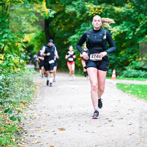 12.10.2025 - Bramfelder Halbmarathon 2025 Dr. Thomas Lammeyer http://msf.ph/oto/9357874 12.10.2025 11:02:27 Laufen 274 meine-sportfotos.de