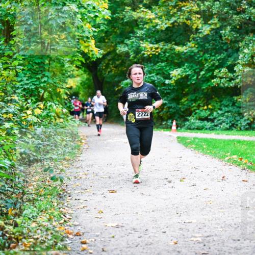 12.10.2025 - Bramfelder Halbmarathon 2025 Dr. Thomas Lammeyer http://msf.ph/oto/9357926 12.10.2025 11:02:39 Laufen 2222 meine-sportfotos.de