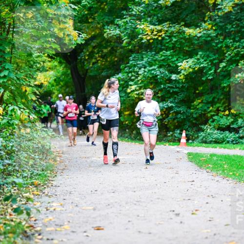 12.10.2025 - Bramfelder Halbmarathon 2025 Dr. Thomas Lammeyer http://msf.ph/oto/9357939 12.10.2025 11:02:42 Laufen  meine-sportfotos.de