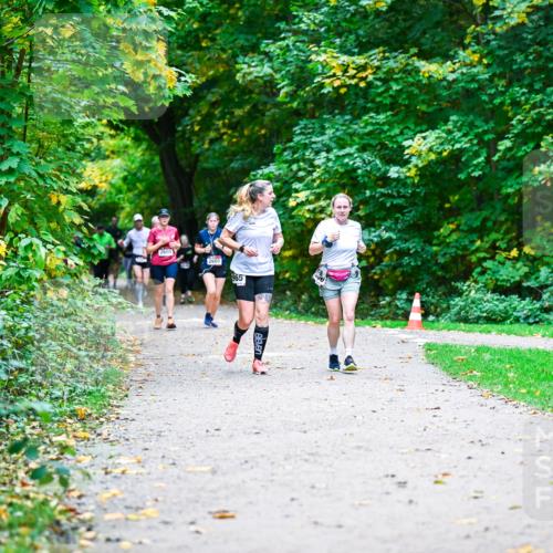 12.10.2025 - Bramfelder Halbmarathon 2025 Dr. Thomas Lammeyer http://msf.ph/oto/9357940 12.10.2025 11:02:42 Laufen 2600, 965 meine-sportfotos.de