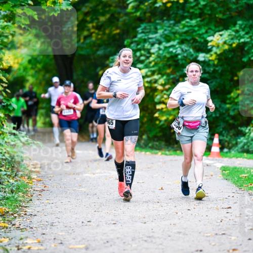 12.10.2025 - Bramfelder Halbmarathon 2025 Dr. Thomas Lammeyer http://msf.ph/oto/9357950 12.10.2025 11:02:44 Laufen 5 meine-sportfotos.de