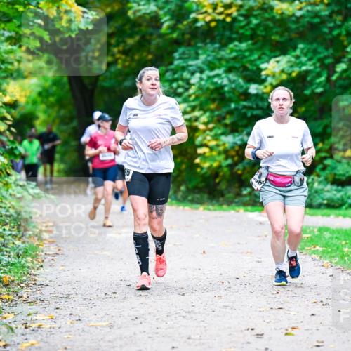 12.10.2025 - Bramfelder Halbmarathon 2025 Dr. Thomas Lammeyer http://msf.ph/oto/9357956 12.10.2025 11:02:45 Laufen 65 meine-sportfotos.de