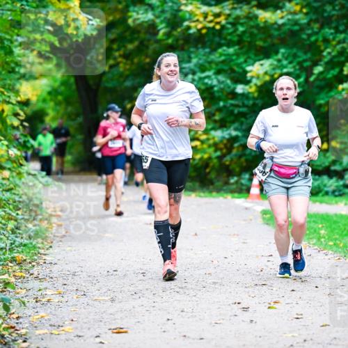 12.10.2025 - Bramfelder Halbmarathon 2025 Dr. Thomas Lammeyer http://msf.ph/oto/9357961 12.10.2025 11:02:46 Laufen  meine-sportfotos.de