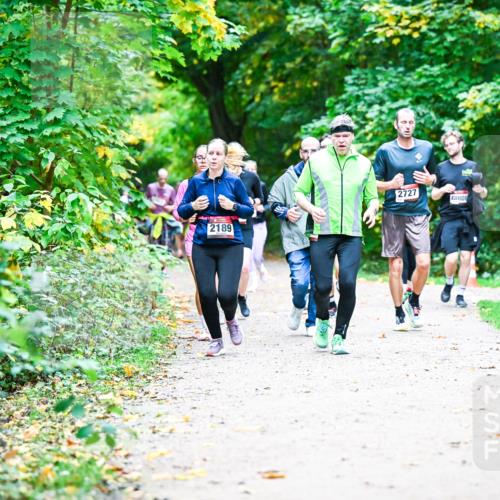 12.10.2025 - Bramfelder Halbmarathon 2025 Dr. Thomas Lammeyer http://msf.ph/oto/9358035 12.10.2025 11:02:58 Laufen 2189, 2727 meine-sportfotos.de