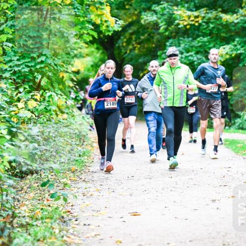 12.10.2025 - Bramfelder Halbmarathon 2025 Dr. Thomas Lammeyer http://msf.ph/oto/9358042 12.10.2025 11:02:59 Laufen 2189, 2743, 727 meine-sportfotos.de