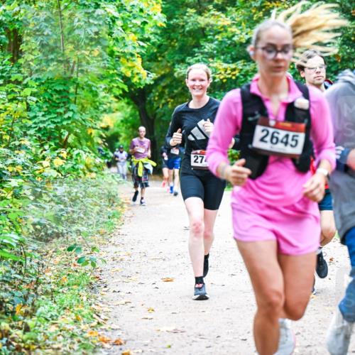 12.10.2025 - Bramfelder Halbmarathon 2025 Dr. Thomas Lammeyer http://msf.ph/oto/9358067 12.10.2025 11:03:04 Laufen 274, 2645 meine-sportfotos.de