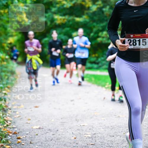 12.10.2025 - Bramfelder Halbmarathon 2025 Dr. Thomas Lammeyer http://msf.ph/oto/9358090 12.10.2025 11:03:09 Laufen 2815 meine-sportfotos.de