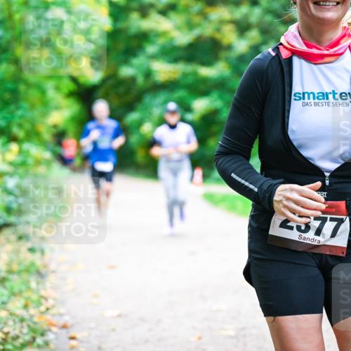 12.10.2025 - Bramfelder Halbmarathon 2025 Dr. Thomas Lammeyer http://msf.ph/oto/9358128 12.10.2025 11:03:17 Laufen 2377 meine-sportfotos.de