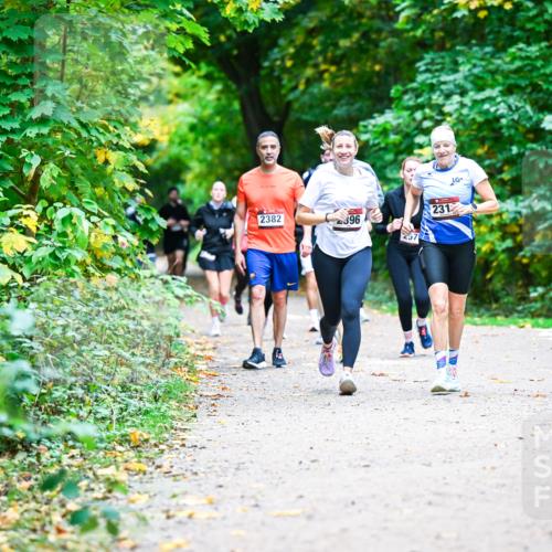 12.10.2025 - Bramfelder Halbmarathon 2025 Dr. Thomas Lammeyer http://msf.ph/oto/9358169 12.10.2025 11:03:27 Laufen 2382, 396, 257, 231 meine-sportfotos.de