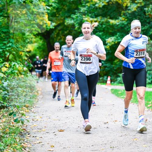 12.10.2025 - Bramfelder Halbmarathon 2025 Dr. Thomas Lammeyer http://msf.ph/oto/9358193 12.10.2025 11:03:31 Laufen 2592, 2396, 2319 meine-sportfotos.de