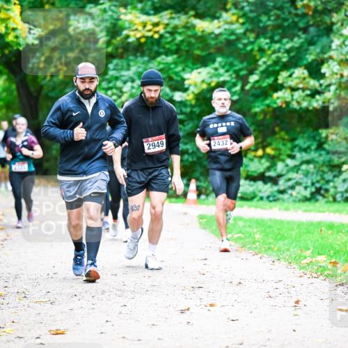 12.10.2025 - Bramfelder Halbmarathon 2025 Dr. Thomas Lammeyer http://msf.ph/oto/9358225 12.10.2025 11:03:41 Laufen 2949, 2432 meine-sportfotos.de