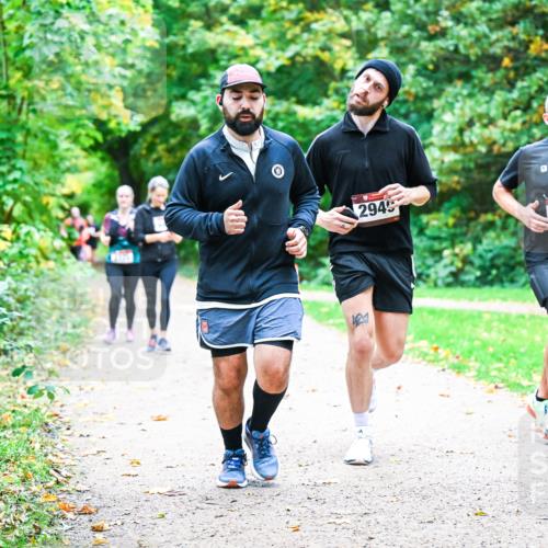 12.10.2025 - Bramfelder Halbmarathon 2025 Dr. Thomas Lammeyer http://msf.ph/oto/9358245 12.10.2025 11:03:44 Laufen 2949, 2432 meine-sportfotos.de