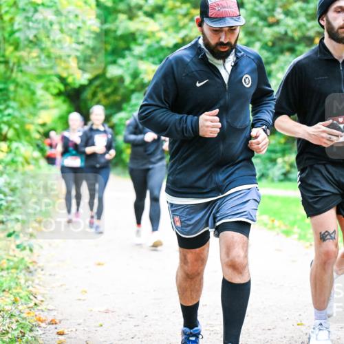 12.10.2025 - Bramfelder Halbmarathon 2025 Dr. Thomas Lammeyer http://msf.ph/oto/9358251 12.10.2025 11:03:45 Laufen 949 meine-sportfotos.de