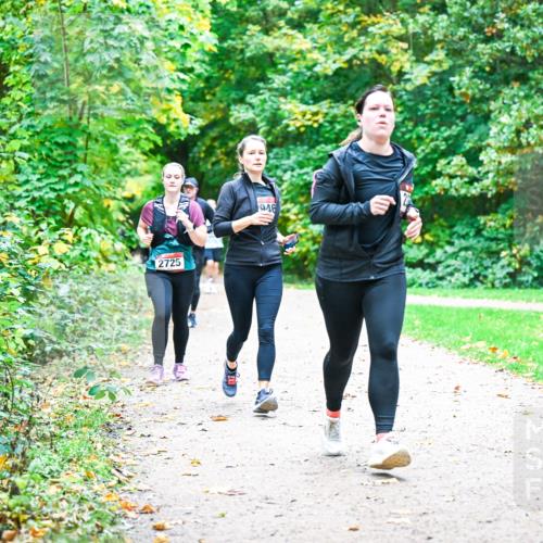 12.10.2025 - Bramfelder Halbmarathon 2025 Dr. Thomas Lammeyer http://msf.ph/oto/9358257 12.10.2025 11:03:46 Laufen 2725, 946 meine-sportfotos.de