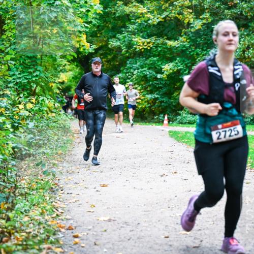 12.10.2025 - Bramfelder Halbmarathon 2025 Dr. Thomas Lammeyer http://msf.ph/oto/9358274 12.10.2025 11:03:49 Laufen 2893, 2725 meine-sportfotos.de
