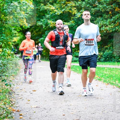 12.10.2025 - Bramfelder Halbmarathon 2025 Dr. Thomas Lammeyer http://msf.ph/oto/9358292 12.10.2025 11:03:56 Laufen 2399, 2893 meine-sportfotos.de