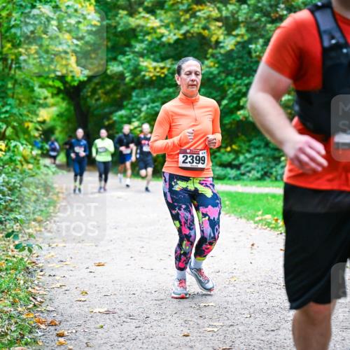 12.10.2025 - Bramfelder Halbmarathon 2025 Dr. Thomas Lammeyer http://msf.ph/oto/9358305 12.10.2025 11:03:58 Laufen 890, 2399, 15 meine-sportfotos.de
