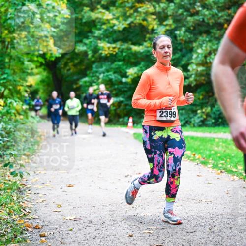 12.10.2025 - Bramfelder Halbmarathon 2025 Dr. Thomas Lammeyer http://msf.ph/oto/9358307 12.10.2025 11:03:59 Laufen 2399 meine-sportfotos.de