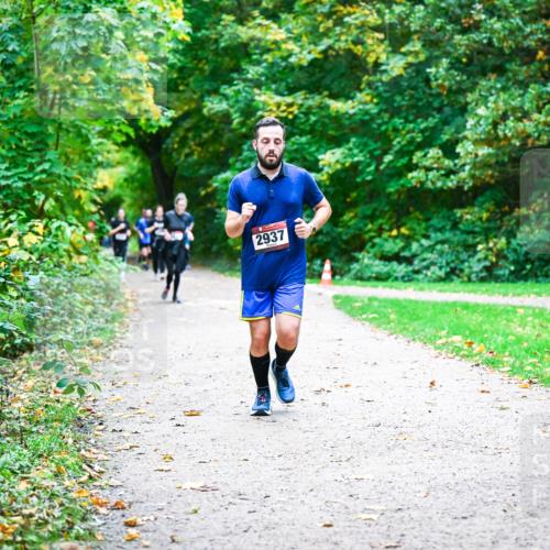 12.10.2025 - Bramfelder Halbmarathon 2025 Dr. Thomas Lammeyer http://msf.ph/oto/9358444 12.10.2025 11:04:22 Laufen 2937, 29 meine-sportfotos.de