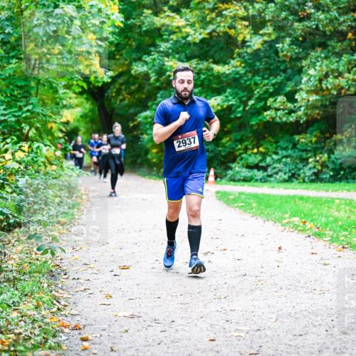 12.10.2025 - Bramfelder Halbmarathon 2025 Dr. Thomas Lammeyer http://msf.ph/oto/9358445 12.10.2025 11:04:22 Laufen 2937 meine-sportfotos.de