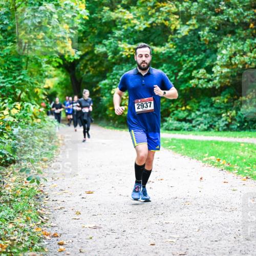 12.10.2025 - Bramfelder Halbmarathon 2025 Dr. Thomas Lammeyer http://msf.ph/oto/9358447 12.10.2025 11:04:22 Laufen 2937 meine-sportfotos.de