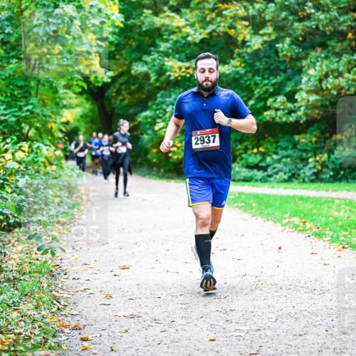 12.10.2025 - Bramfelder Halbmarathon 2025 Dr. Thomas Lammeyer http://msf.ph/oto/9358448 12.10.2025 11:04:22 Laufen 2937 meine-sportfotos.de