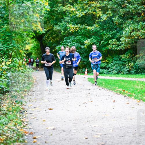 12.10.2025 - Bramfelder Halbmarathon 2025 Dr. Thomas Lammeyer http://msf.ph/oto/9358488 12.10.2025 11:04:29 Laufen 239, 442305, 282 meine-sportfotos.de