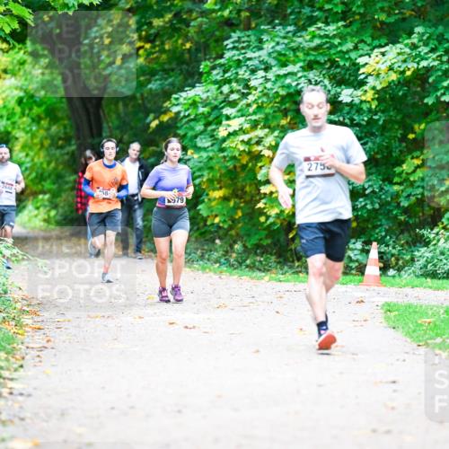 12.10.2025 - Bramfelder Halbmarathon 2025 Dr. Thomas Lammeyer http://msf.ph/oto/9358602 12.10.2025 11:04:59 Laufen 58, 2688, 579, 275 meine-sportfotos.de