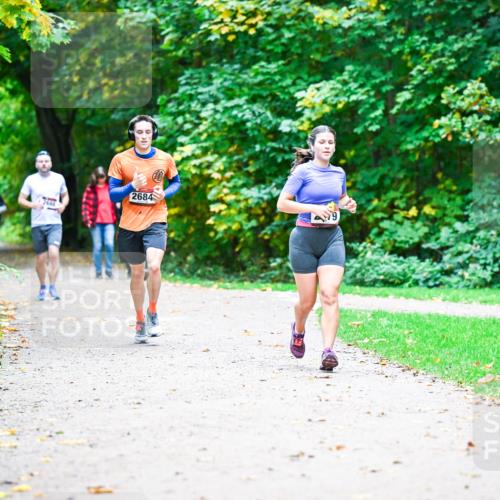 12.10.2025 - Bramfelder Halbmarathon 2025 Dr. Thomas Lammeyer http://msf.ph/oto/9358629 12.10.2025 11:05:03 Laufen 268, 2684 meine-sportfotos.de