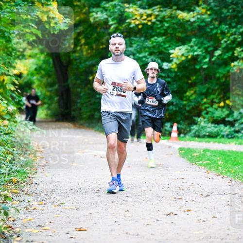 12.10.2025 - Bramfelder Halbmarathon 2025 Dr. Thomas Lammeyer http://msf.ph/oto/9358667 12.10.2025 11:05:11 Laufen 268, 2766 meine-sportfotos.de