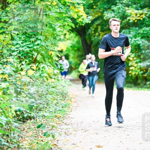 12.10.2025 - Bramfelder Halbmarathon 2025 Dr. Thomas Lammeyer http://msf.ph/oto/9358714 12.10.2025 11:05:23 Laufen  meine-sportfotos.de