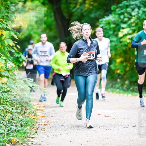 12.10.2025 - Bramfelder Halbmarathon 2025 Dr. Thomas Lammeyer http://msf.ph/oto/9358729 12.10.2025 11:05:26 Laufen 59, 2560 meine-sportfotos.de