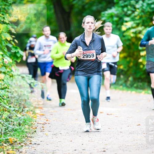 12.10.2025 - Bramfelder Halbmarathon 2025 Dr. Thomas Lammeyer http://msf.ph/oto/9358733 12.10.2025 11:05:26 Laufen 2959, 2560 meine-sportfotos.de