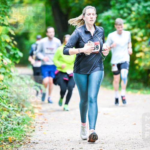 12.10.2025 - Bramfelder Halbmarathon 2025 Dr. Thomas Lammeyer http://msf.ph/oto/9358740 12.10.2025 11:05:27 Laufen 59, 2560 meine-sportfotos.de