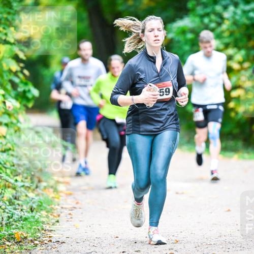 12.10.2025 - Bramfelder Halbmarathon 2025 Dr. Thomas Lammeyer http://msf.ph/oto/9358741 12.10.2025 11:05:27 Laufen 59, 2560 meine-sportfotos.de
