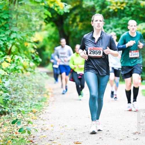 12.10.2025 - Bramfelder Halbmarathon 2025 Dr. Thomas Lammeyer http://msf.ph/oto/9358754 12.10.2025 11:05:29 Laufen 2959, 2560 meine-sportfotos.de