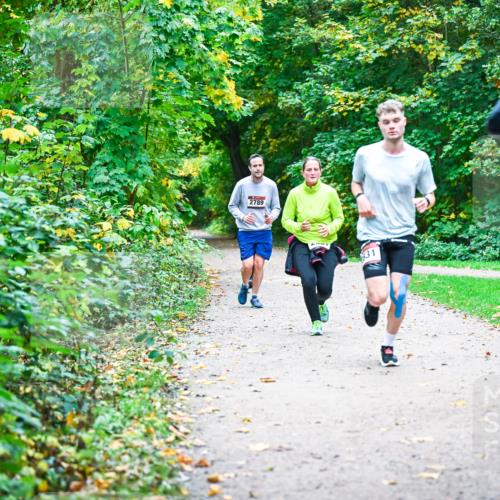 12.10.2025 - Bramfelder Halbmarathon 2025 Dr. Thomas Lammeyer http://msf.ph/oto/9358771 12.10.2025 11:05:32 Laufen 2789, 31 meine-sportfotos.de