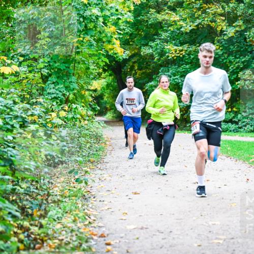 12.10.2025 - Bramfelder Halbmarathon 2025 Dr. Thomas Lammeyer http://msf.ph/oto/9358772 12.10.2025 11:05:32 Laufen 2789, 131 meine-sportfotos.de
